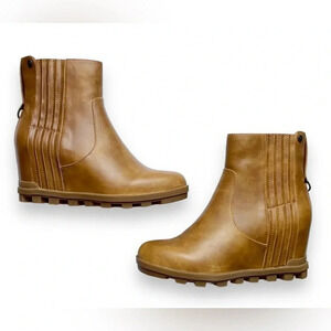 NEW Yellowbox Cristoff Wedge Booties